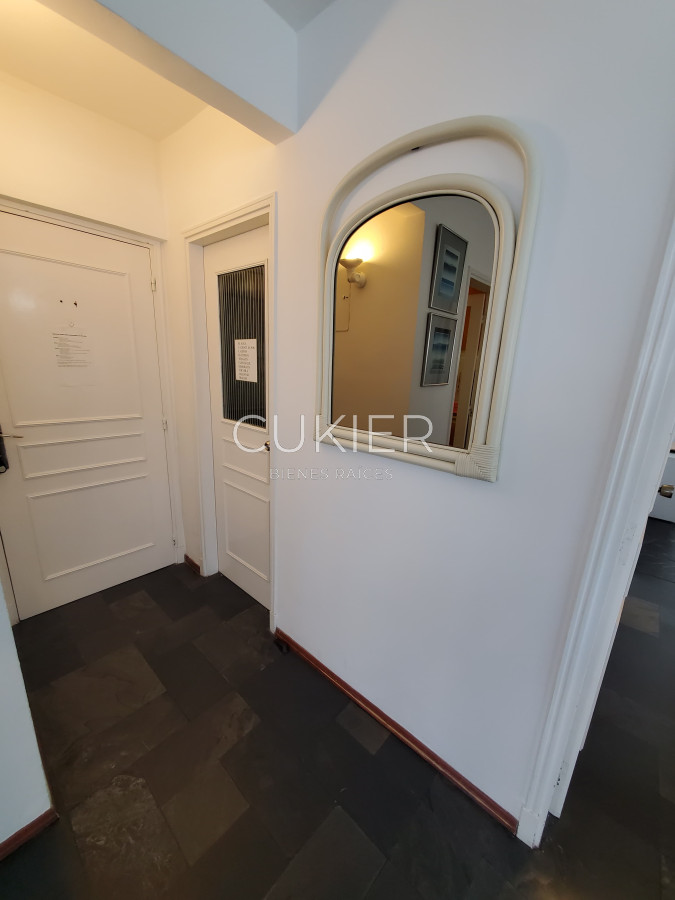 Apartamento ID.4103 - Penthouse con vista , 2 dormitorios y medio , 2 baños , Península  , Punta del Este 