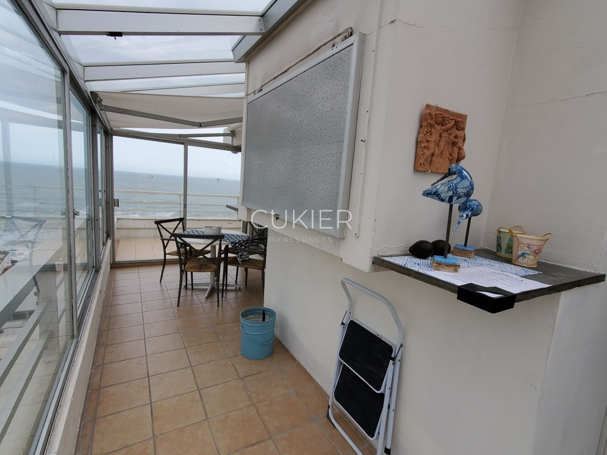 Apartamento ID.4103 - Penthouse con vista , 2 dormitorios y medio , 2 baños , Península  , Punta del Este 