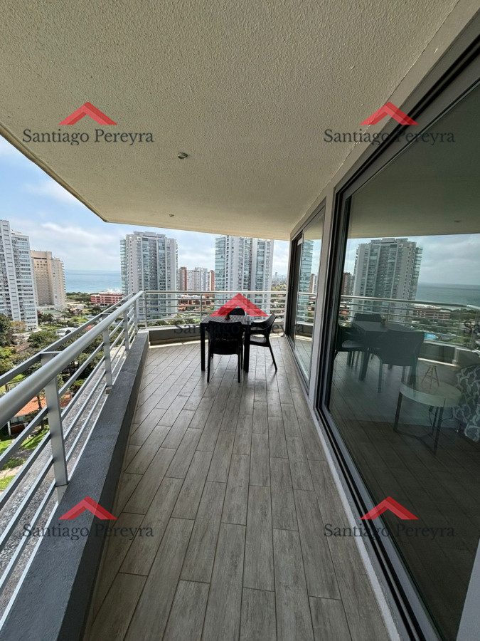 Apartamento ID.15866 - Apartamento en venta y alquiler temporal, Bv. Artigas.