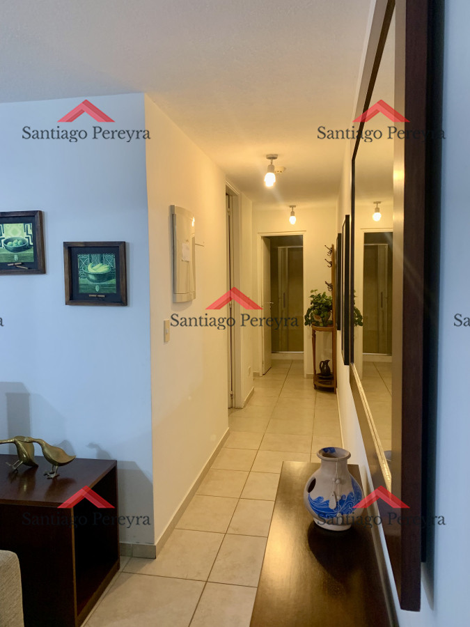 Apartamento ID.5736 - Muy lindo apartamento con todos los servicios a metros del mar y muy bajos gastos comunes