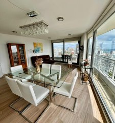 Apartamento en venta y alquiler temporal, Bv. Artigas.