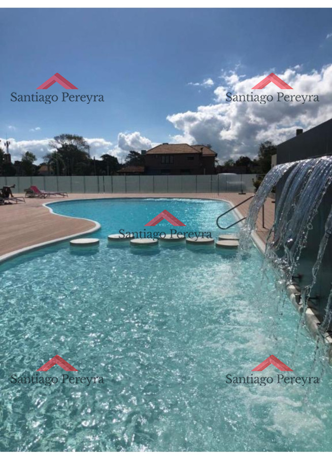 Apartamento ID.15866 - Apartamento en venta y alquiler temporal, Bv. Artigas.