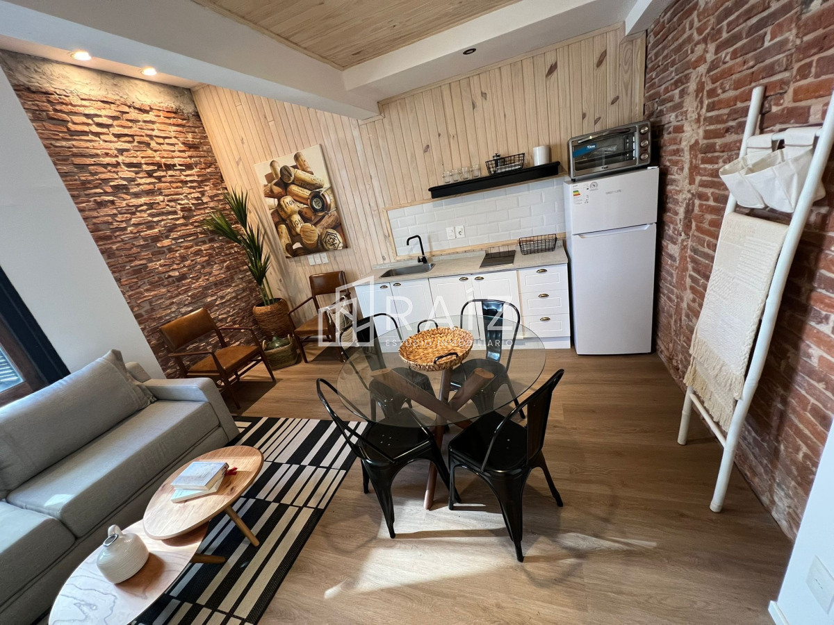 Apartamento ID.10667 - Dos dúplex en venta, península Punta del Este 