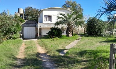 Casa en venta 2 dormitorios en Balneario Buenos Aires