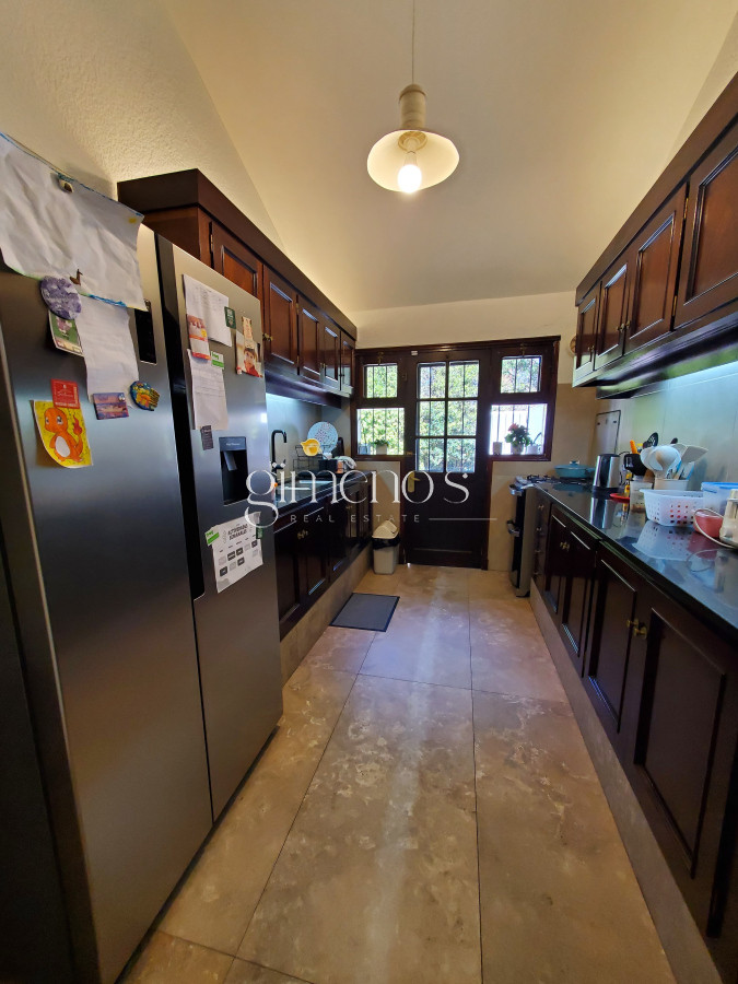 Casa ID.510 - Casa en venta de 3 dormitorios 3 baños ,piscina , ideal para todo el año , Punta del Este.