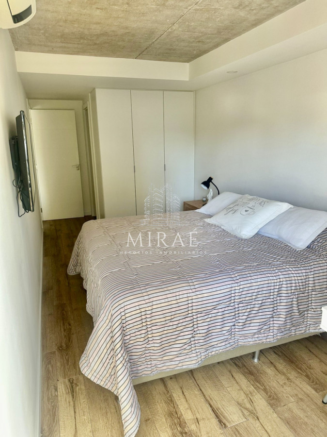 Apartamento ID.237 - Apartamento de 2 dormitorios en venta con garaje, parada 10 de la mansa, full equipado.