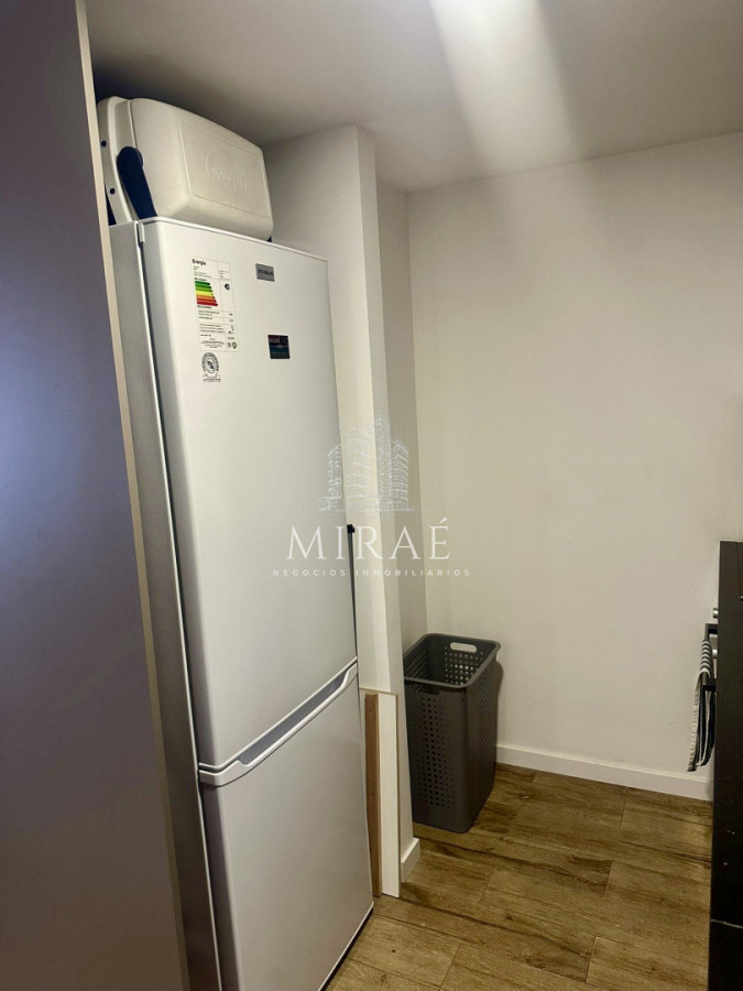 Apartamento ID.237 - Apartamento de 2 dormitorios en venta con garaje, parada 10 de la mansa, full equipado.