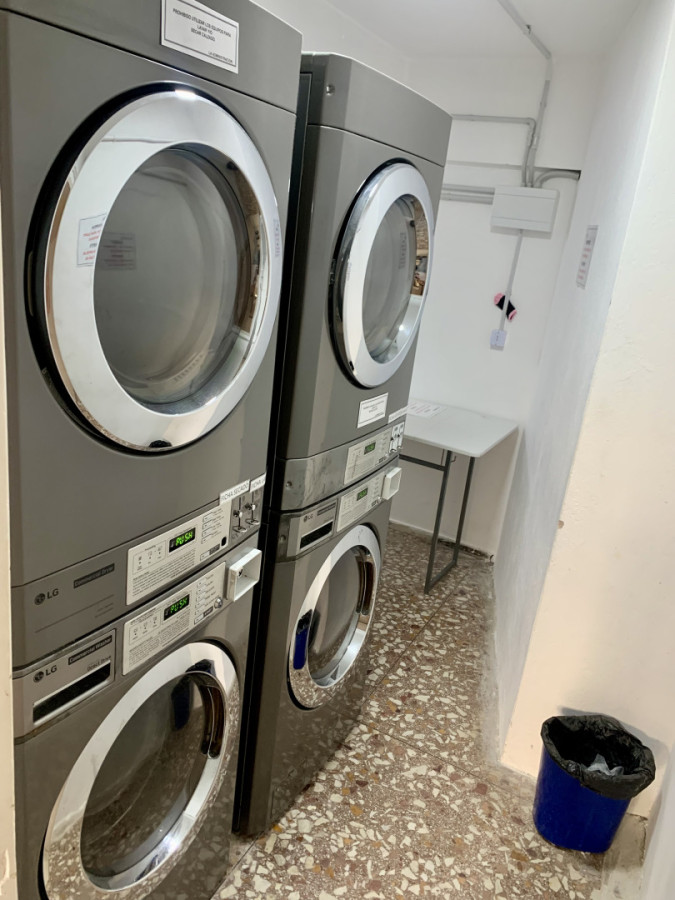 Apartamento ID.442 - Monoambiente impecable, EN VENTA, primera linea, mansa.