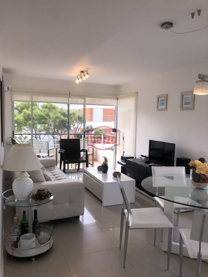 Apartamento ID.165785/Hermoso-Departamento-en-venta-con-agradable-vista. - APARTAMENTO EN VENTA 