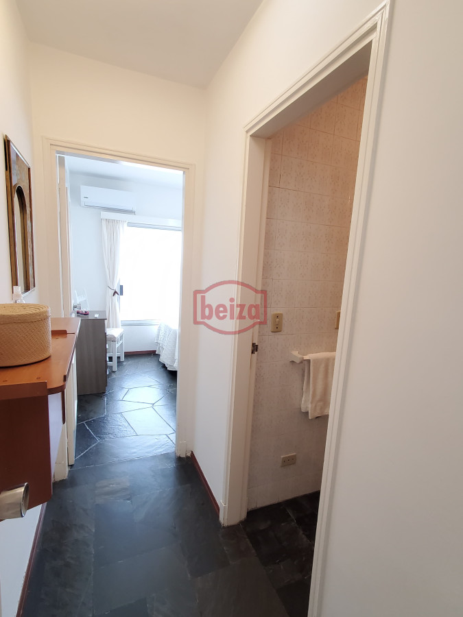 Apartamento ID.166389/Departamento-en-venta-de-3-dormitorios-en-Roosevelt-Center,-Punta-del-este- - Penthouse con vista , 2 dormitorios y medio , 2 baños , Península  , Punta del Este 