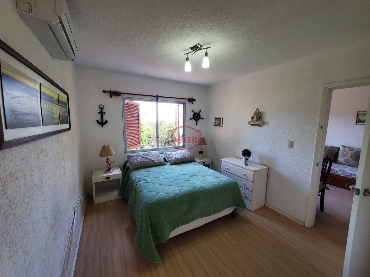 Apartamento ID.165797/Apto-de-1-dormitorio* - OPORTUNIDAD! APARTAMENTO DE 1 DORMITORIO CON BALCÓN, COCHERA Y BAJOS GASTOS COMUNES. EXCELENTE UBICACION