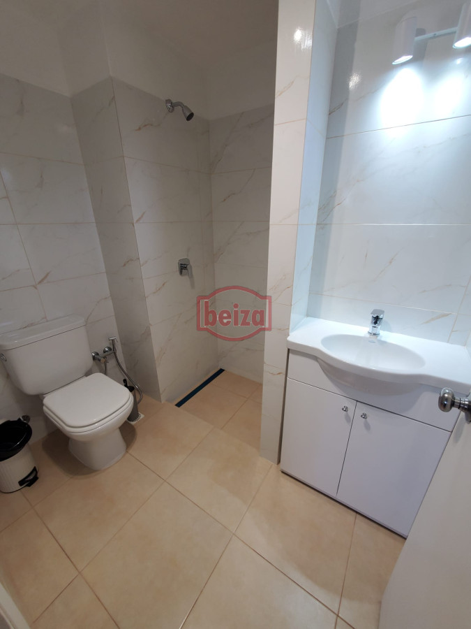 Apartamento ID.165797/Apto-de-1-dormitorio* - OPORTUNIDAD! APARTAMENTO DE 1 DORMITORIO CON BALCÓN, COCHERA Y BAJOS GASTOS COMUNES. EXCELENTE UBICACION