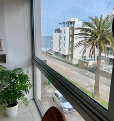 Apartamento en venta, península a 1 cuadra del mar.
