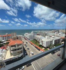 Apartamento en venta, 2 dormitorios 2 baños.