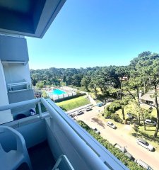 Apartamento en venta, dos dormitorios y 2 baños, Roosevelt.