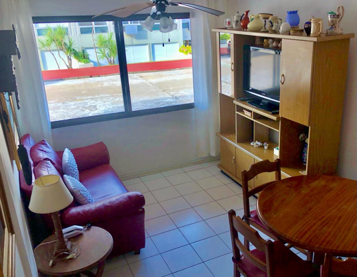venta apto  2 dormitorios con garage Peninsula 
