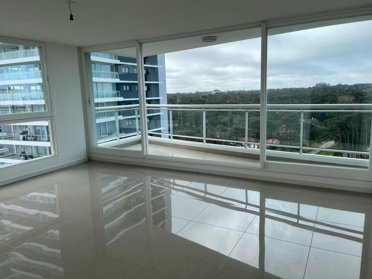Apartamento en venta de 1 dormitorio en Torre One, Punta del Este