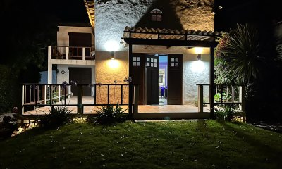 Hemosa casa de 3 dormitorios en Balneario Buenos Aires