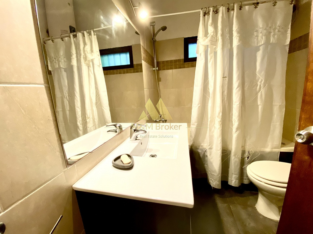 Casa ID.614 - Venta casa 4 dormitorios Pinares Punta del Este