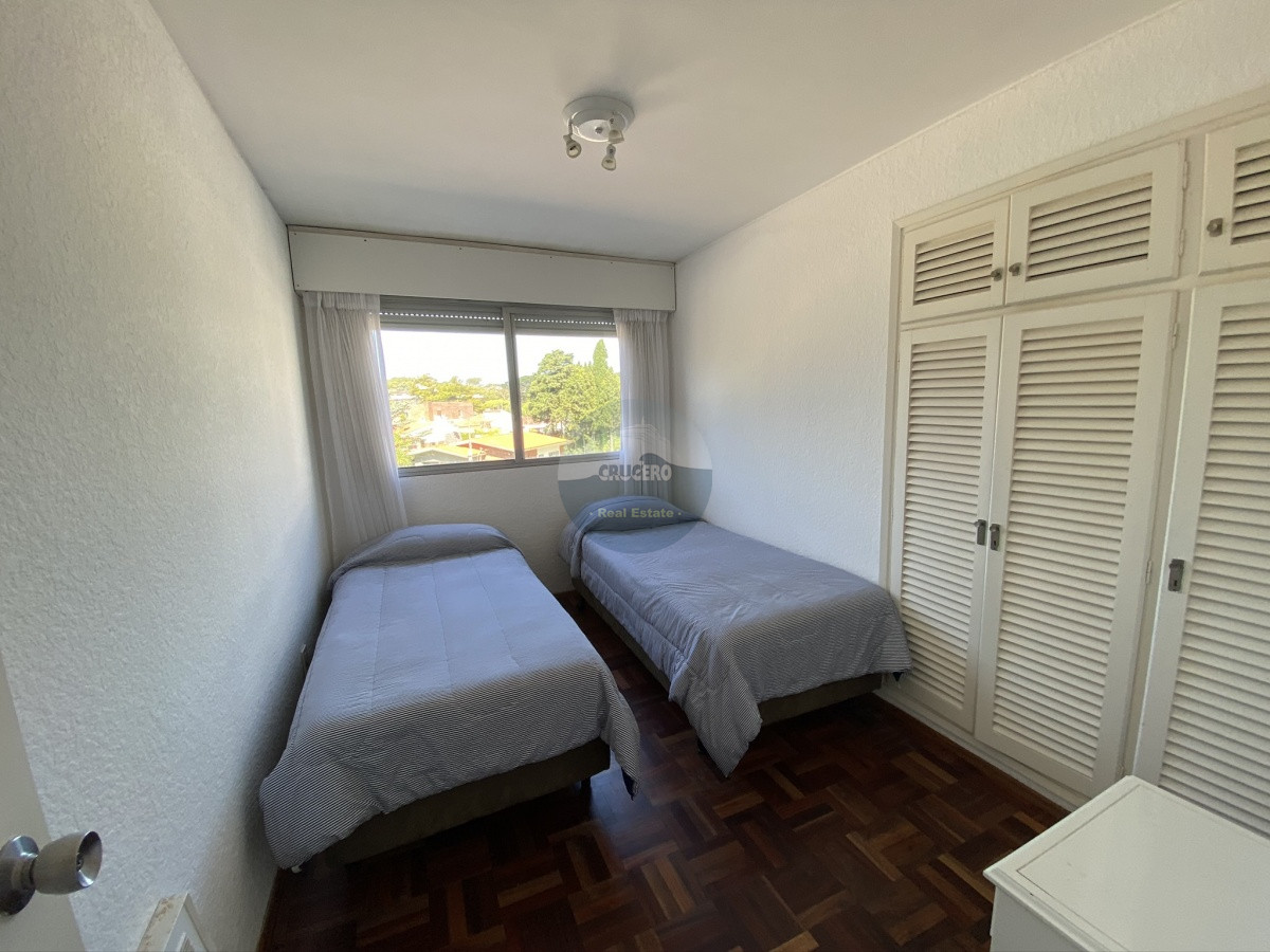 Apartamento ID.5570 - APARTAMENTO EN VENTA 3 DORMITORIOS EN PLAYA MANSA