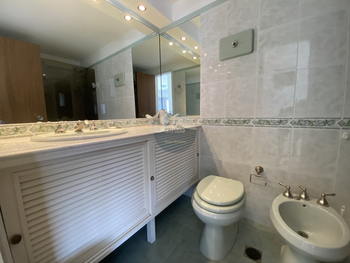 Apartamento ID.5596 - APARTAMENTO EN VENTA 3  DORMITORIOS EN PENINSULA