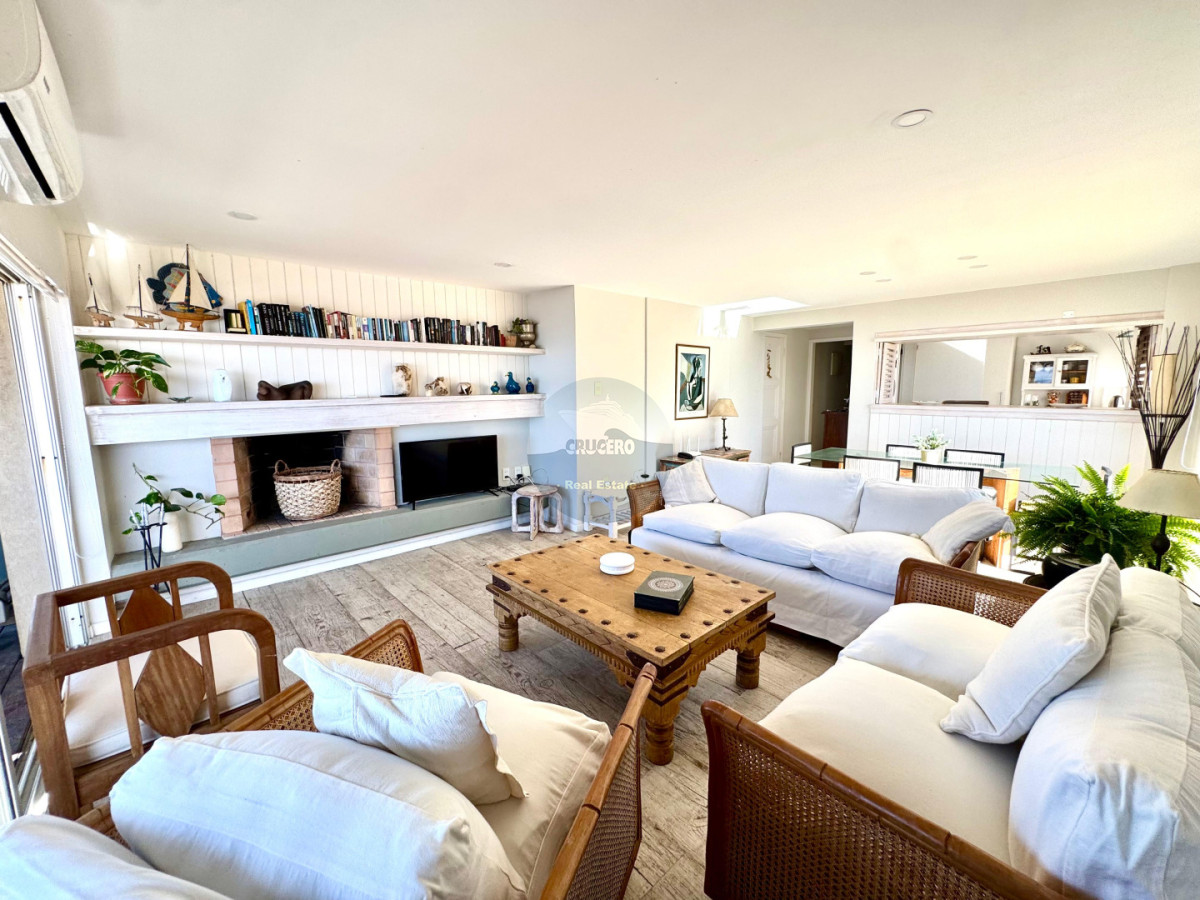 Apartamento ID.6552 - APARTAMENTO EN VENTA DE 3 DORMITORIOS EN PENINSULA