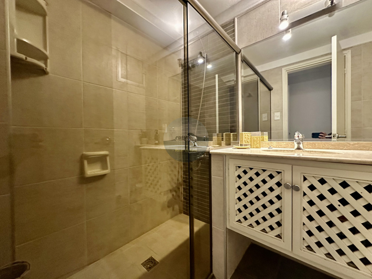 Apartamento ID.6552 - APARTAMENTO EN VENTA DE 3 DORMITORIOS EN PENINSULA