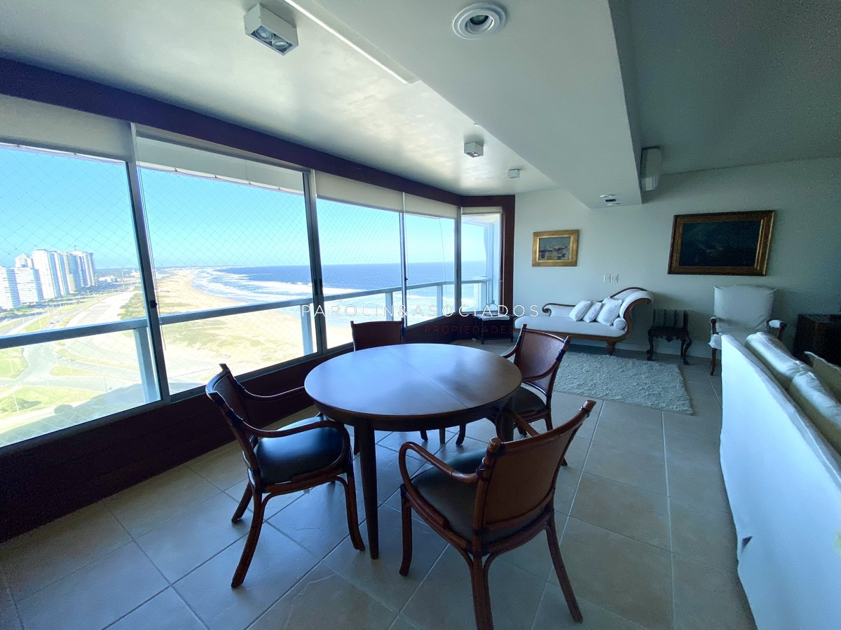 Aidy Grill - GoPunta - Portal Inmobiliario de Punta del Este - Maldonado