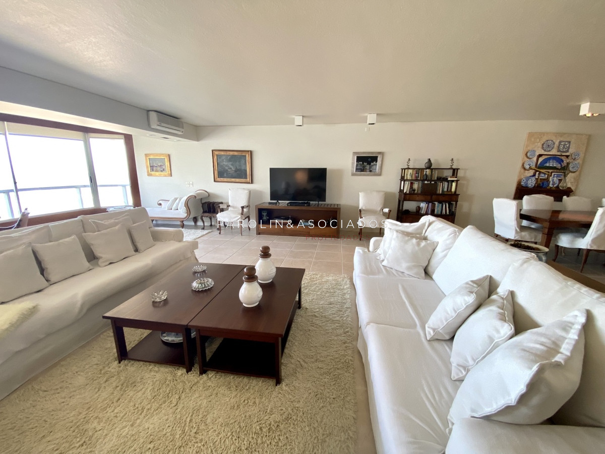 Aidy Grill - GoPunta - Portal Inmobiliario de Punta del Este - Maldonado