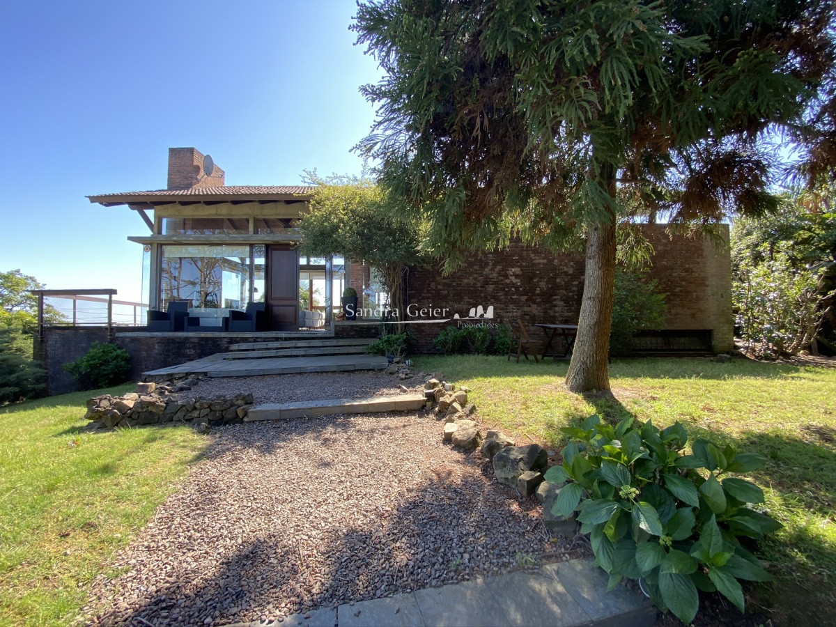 Casa ID.1262 - Casa en Punta Ballena 4 dormitorios con piscina y parrillero