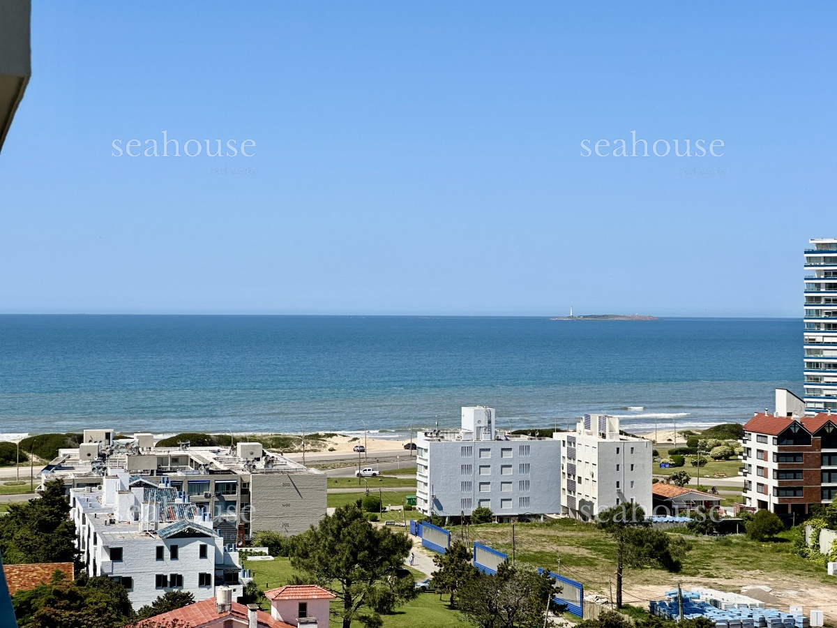 Apartamento Ref.1120 - Excelente oportunidad a metros del mar! 