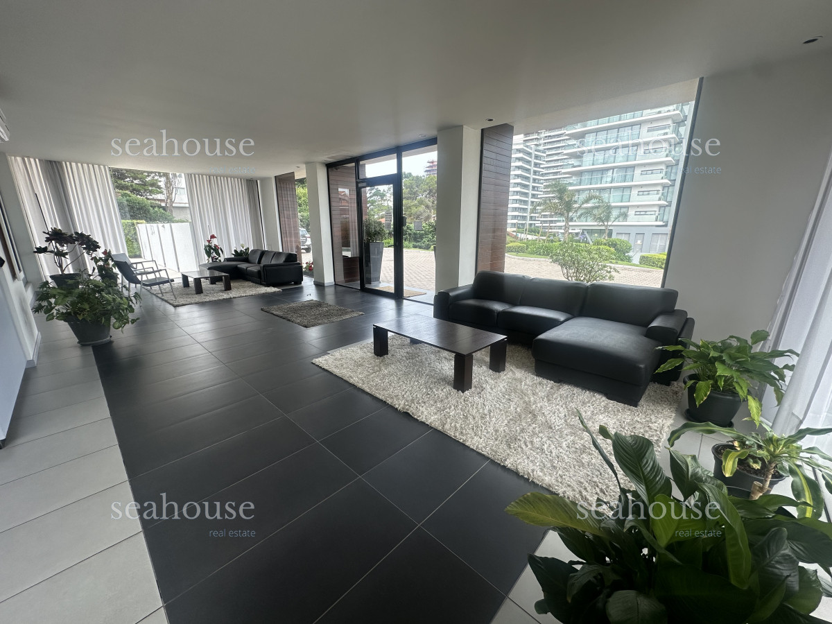 Apartamento Ref.1120 - Excelente oportunidad a metros del mar! 