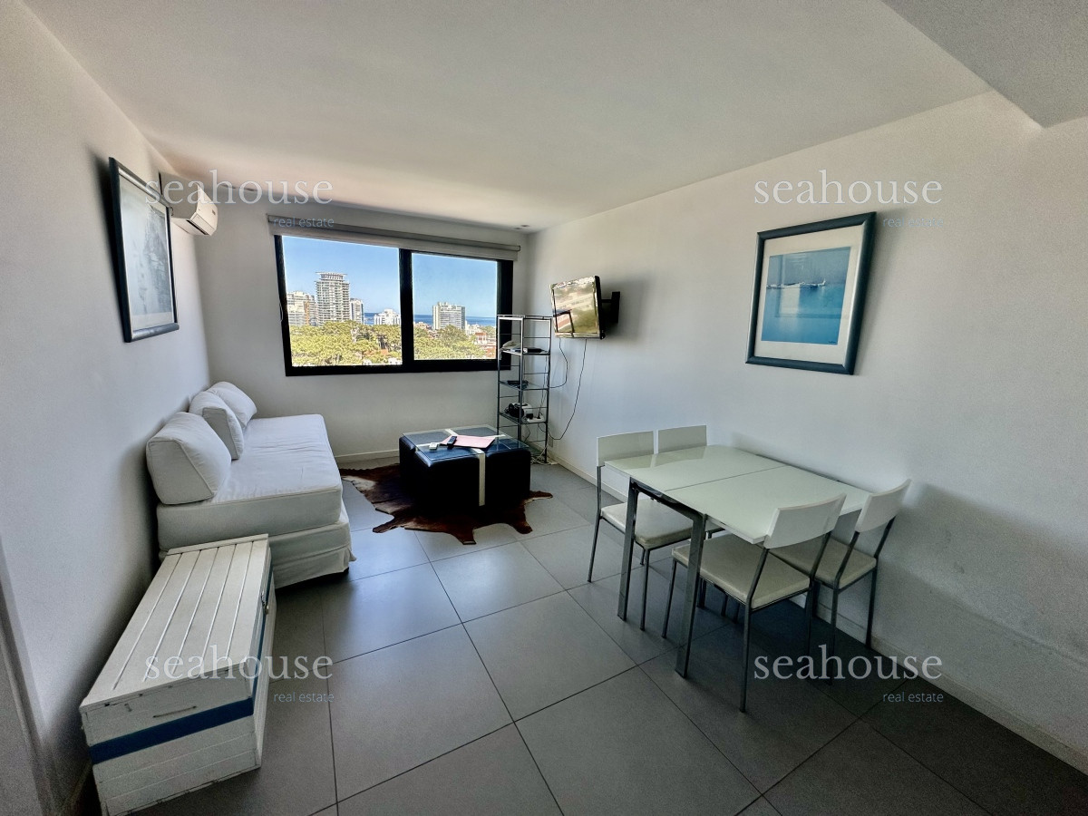 Apartamento Ref.1120 - Excelente oportunidad a metros del mar! 