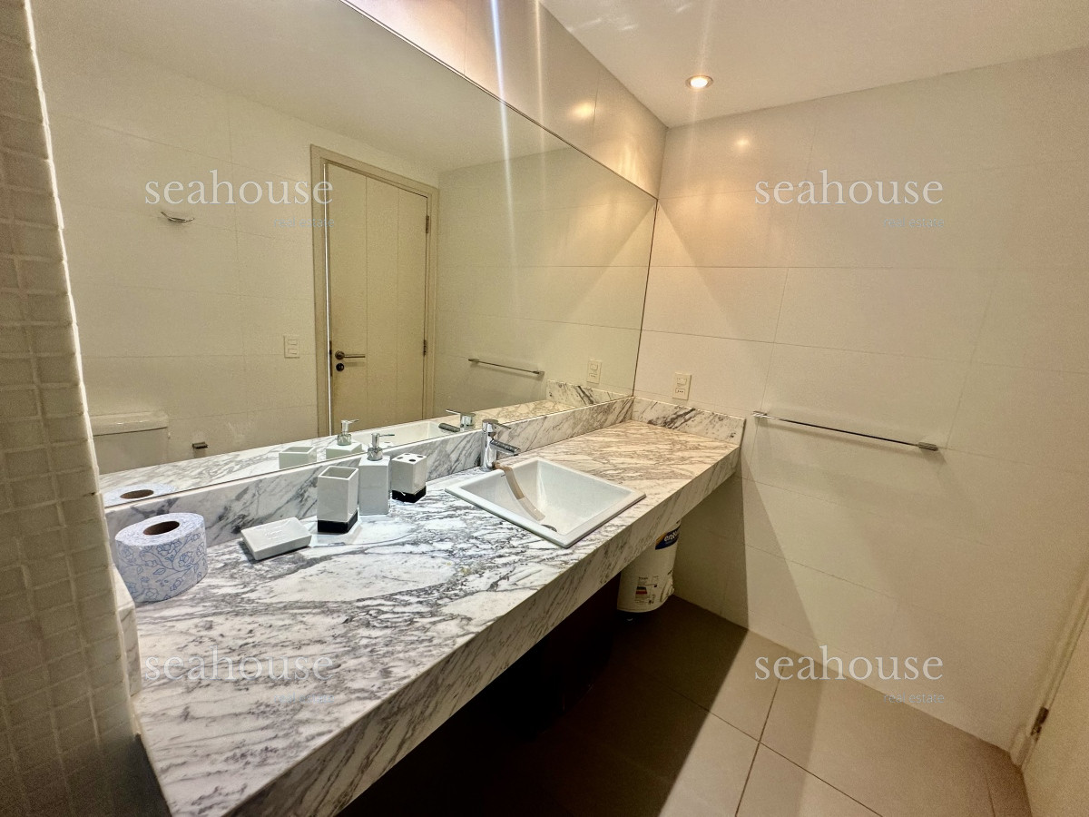 Apartamento Ref.1120 - Excelente oportunidad a metros del mar! 