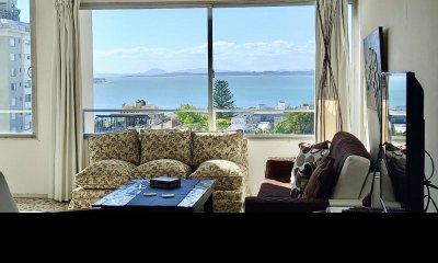 Excelente apartamento en venta, Península Punta del este