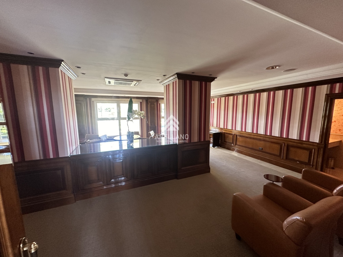 Apartamento ID.5977 - Espectacular apartamento en Mansa Punta del Este, con vista panorámica al mar. 