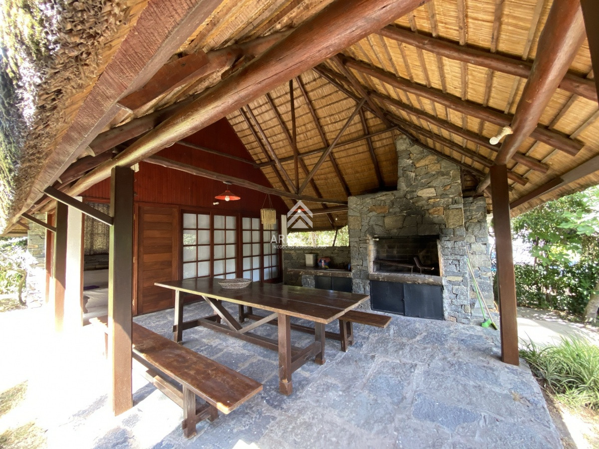 Casa ID.4125 - Casa en Pinares 3 dormitorios con piscina cerca del mar
