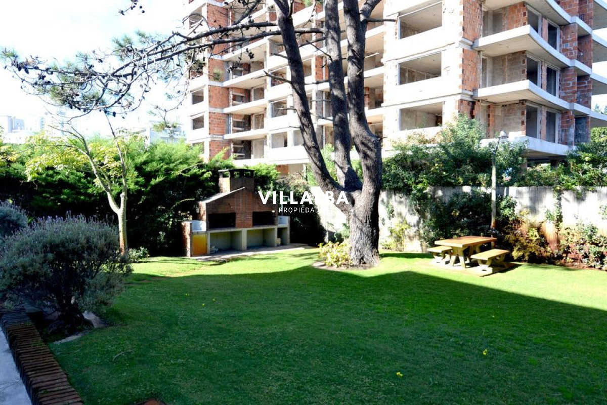 Apartamento ID.3529 - Excelente apartamento ubicado en Aidy Grill, a pasos de todo. 