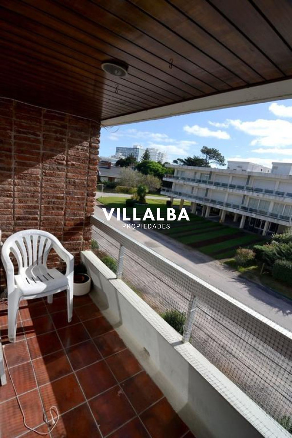 Apartamento ID.3529 - Excelente apartamento ubicado en Aidy Grill, a pasos de todo. 