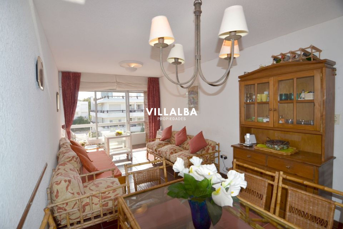 Apartamento ID.3529 - Excelente apartamento ubicado en Aidy Grill, a pasos de todo. 