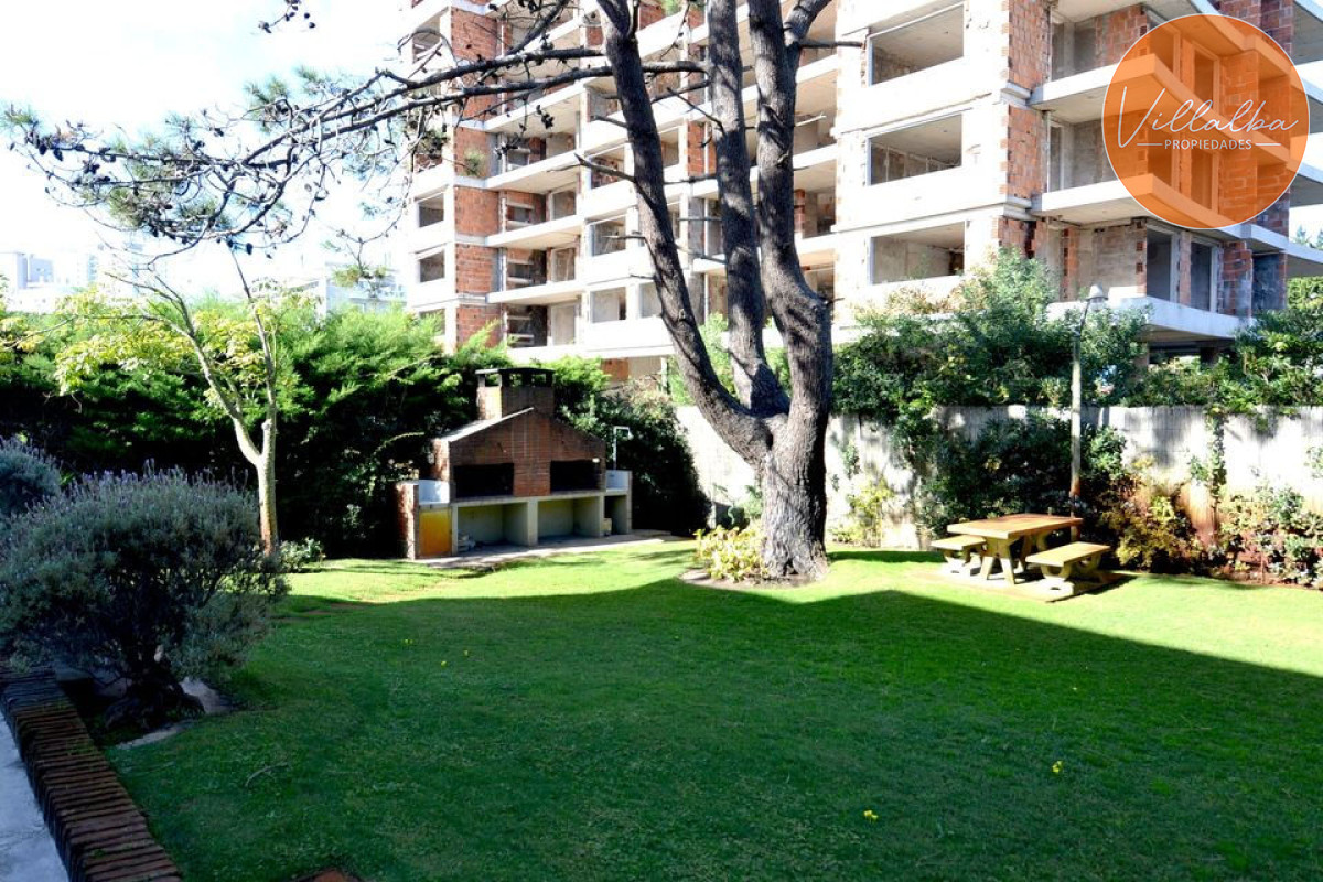 Apartamento ID.3529 - Excelente apartamento ubicado en Aidy Grill, a pasos de todo. 