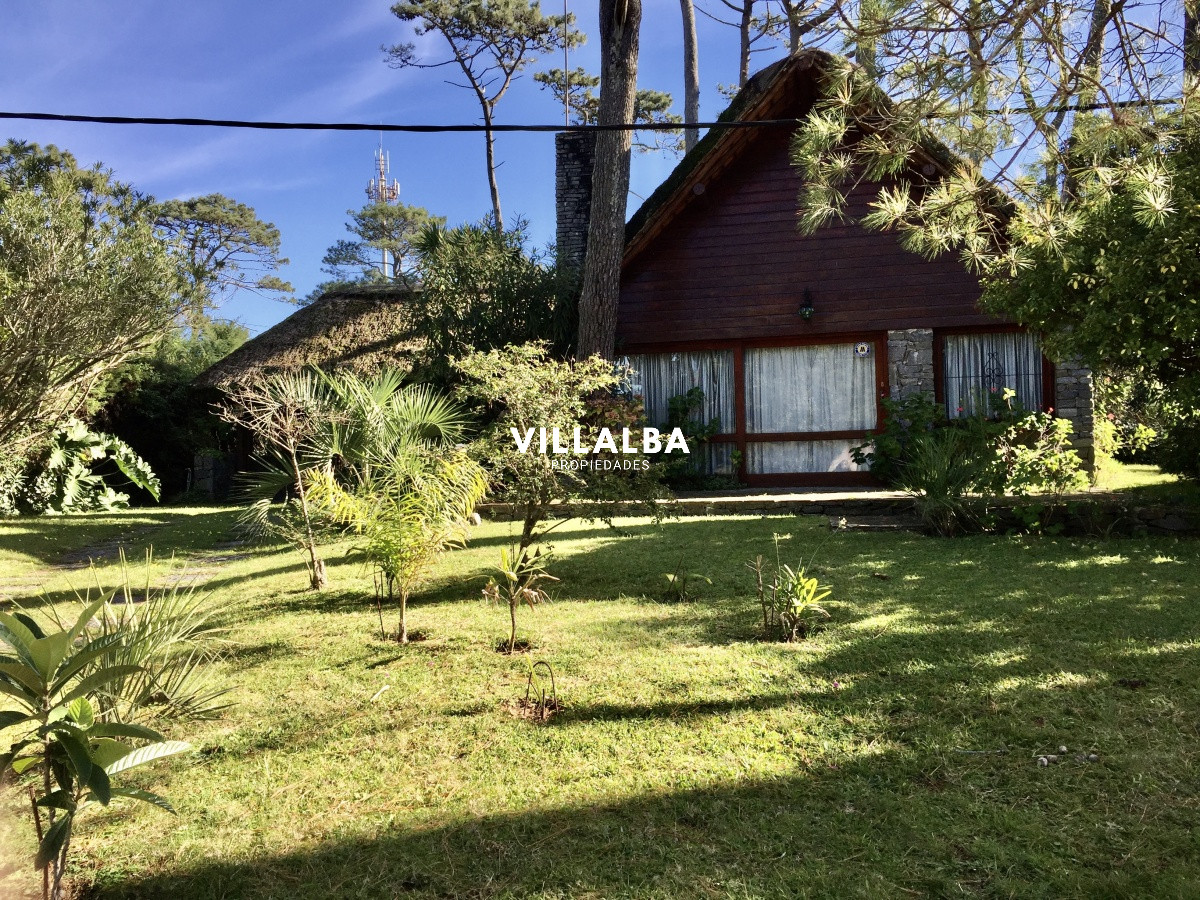 Apartamento ID.3360 - Casa en Pinares 3 dormitorios con piscina y parrillero, ideal para tus vacaciones!