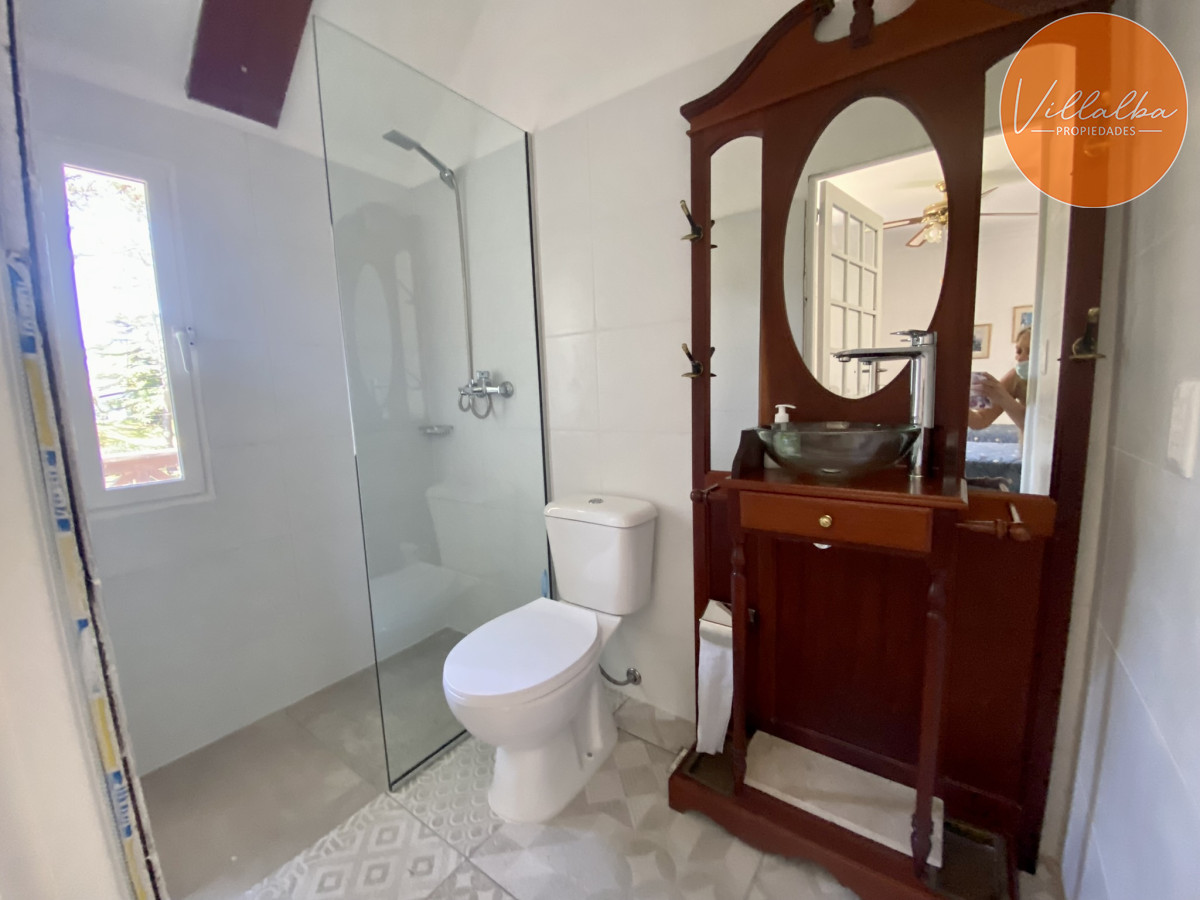Casa ID.1711 - Hermosa propiedad en el corazón de Playa Mansa 