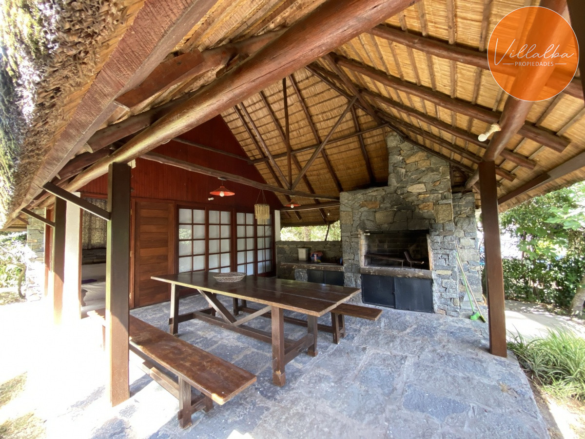 Casa ID.3360 - Casa en Pinares 3 dormitorios con piscina y parrillero, ideal para tus vacaciones!