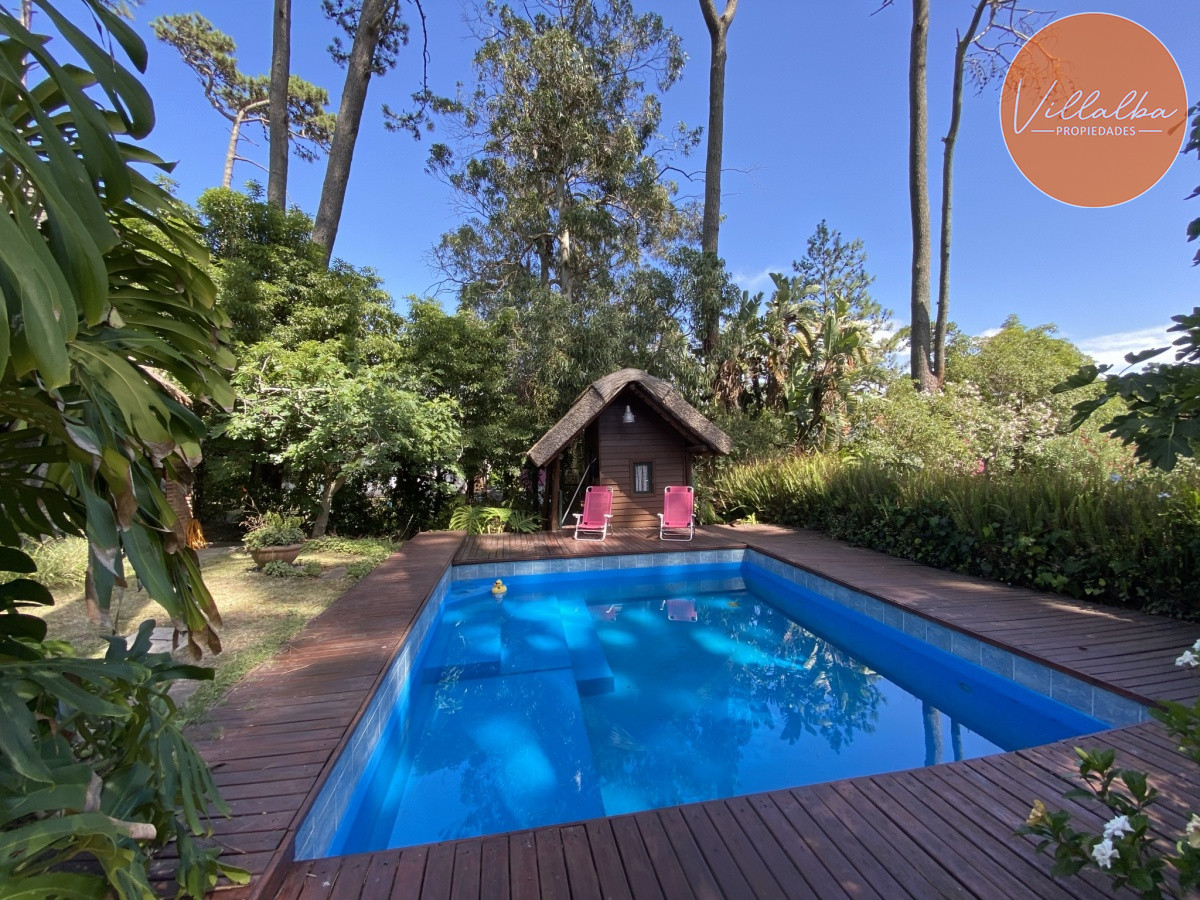 Casa ID.3360 - Casa en Pinares 3 dormitorios con piscina y parrillero, ideal para tus vacaciones!