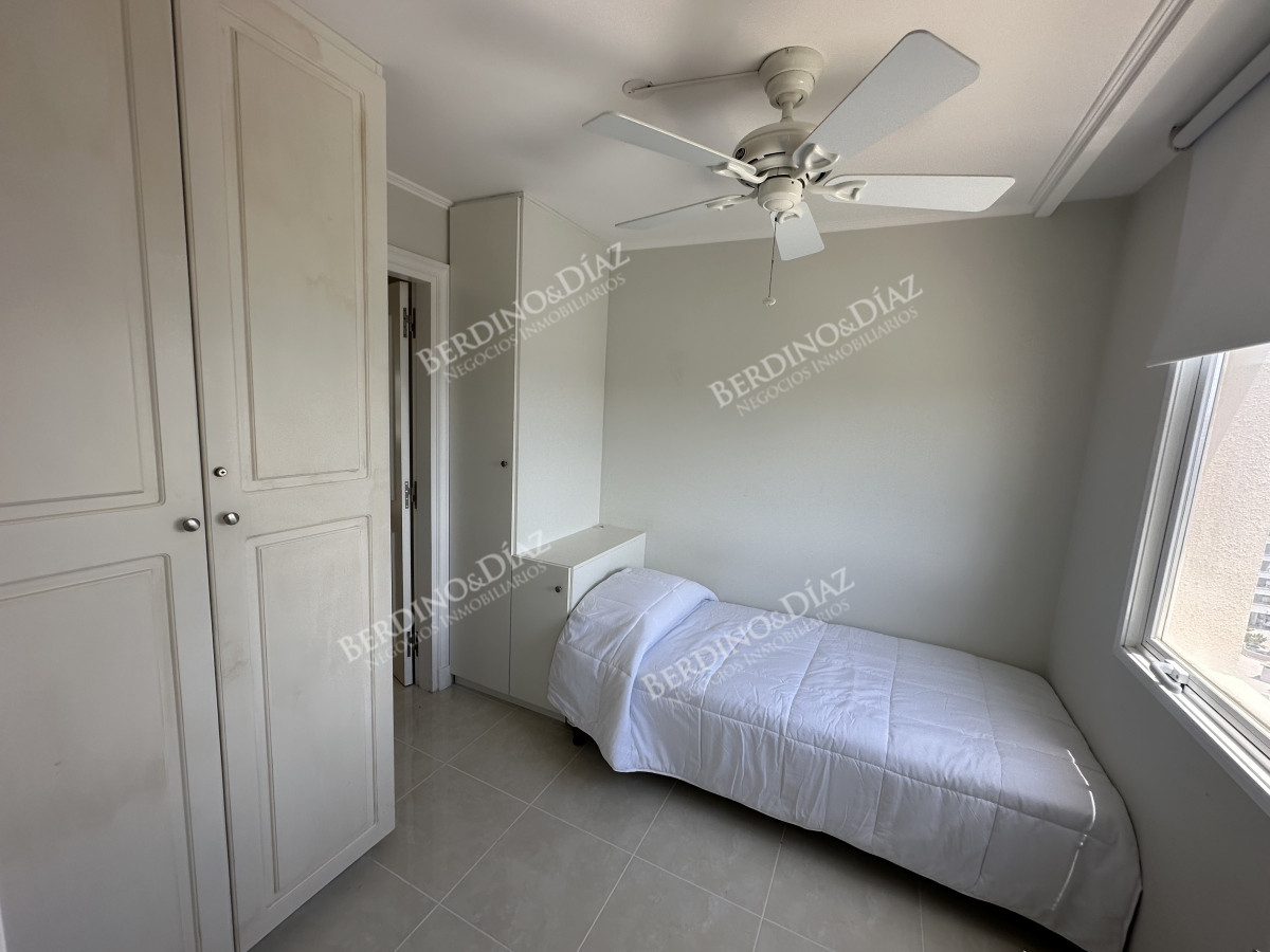 Apartamento ID.2461 - Espectacular apartamento en venta Playa Mansa 