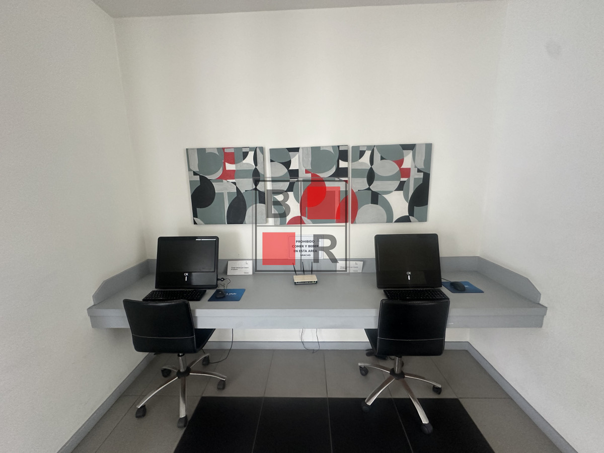 Apartamento ID.1235 - Cómoda planta a metros de Playa Brava 