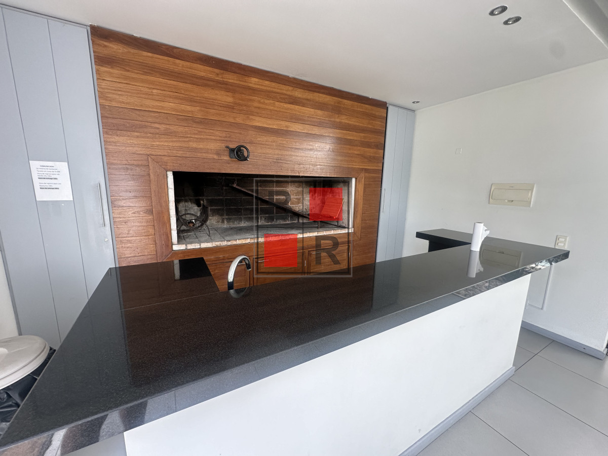 Apartamento ID.1234 - Excelente oportunidad a metros del mar! 