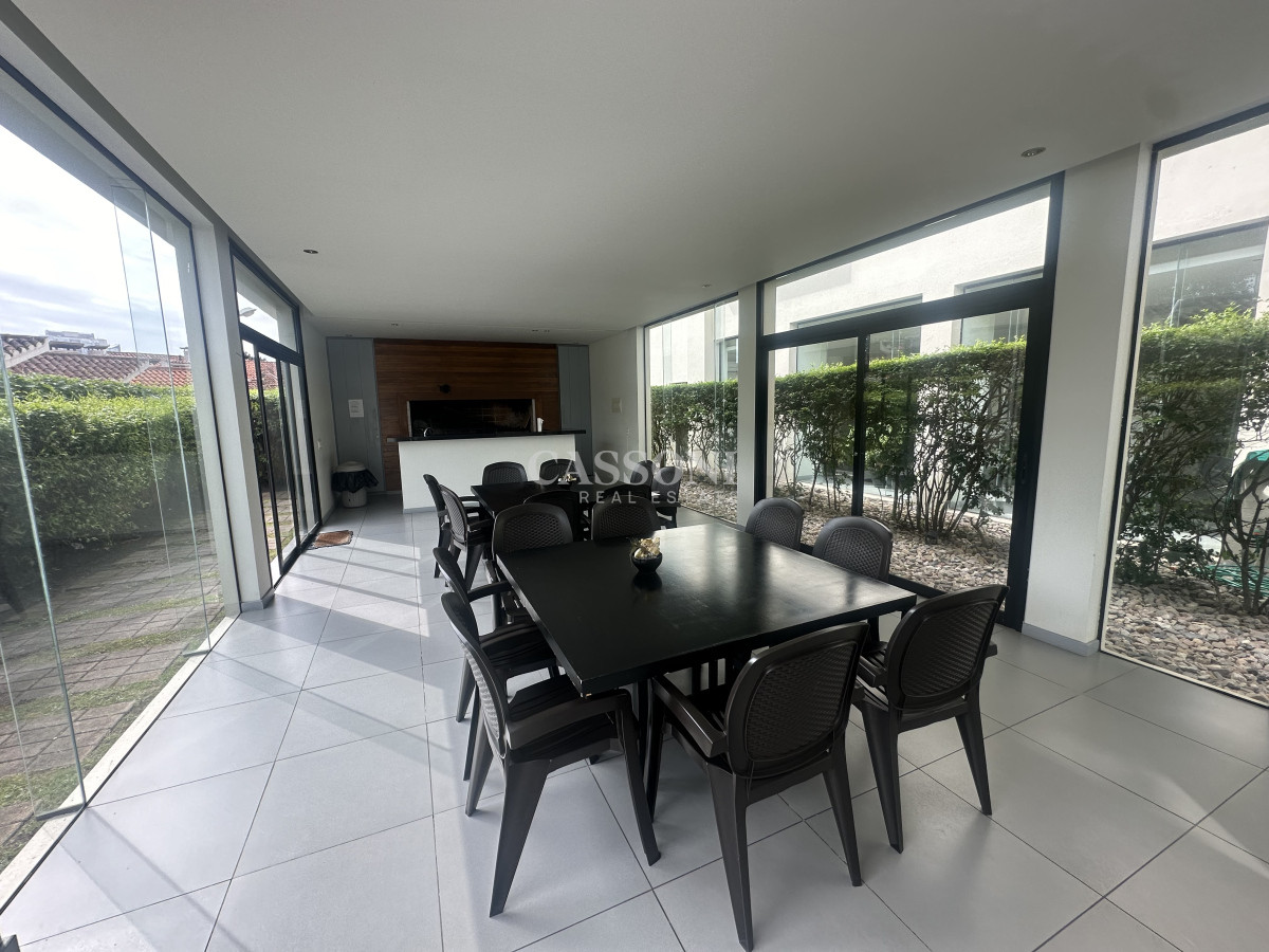 Apartamento ID.2368 - Excelente oportunidad a metros del mar! 