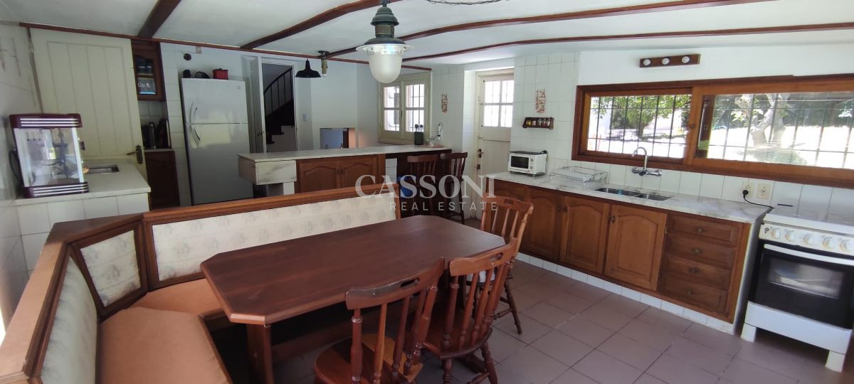 Casa ID.452 - Hermosa propiedad en el corazón de Playa Mansa 